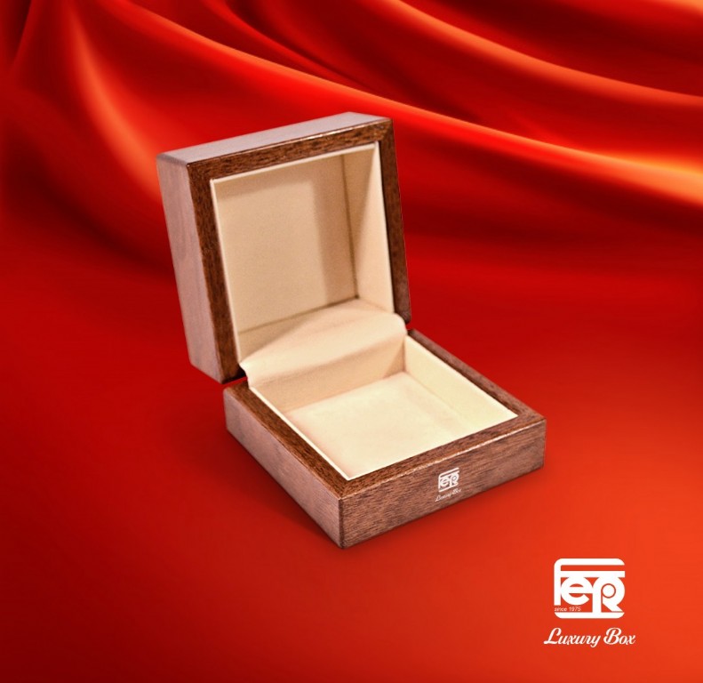 Wooden Luxury Box